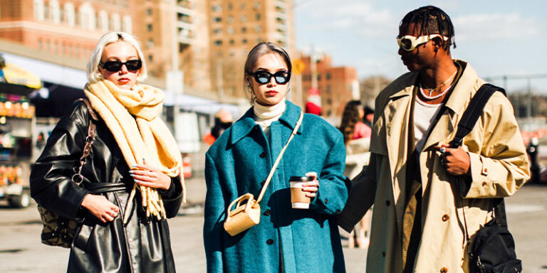 8 Styling Tips We’re Borrowing From Fashion Week Attendees